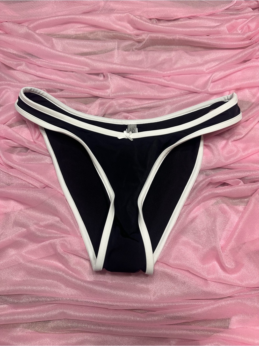 PINK Victoria's Secret Bikini Bottom - Medium